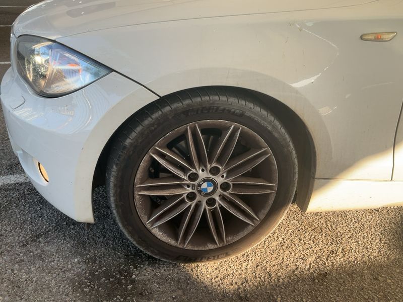 BMW 1er 120d 2009 – снимка 3