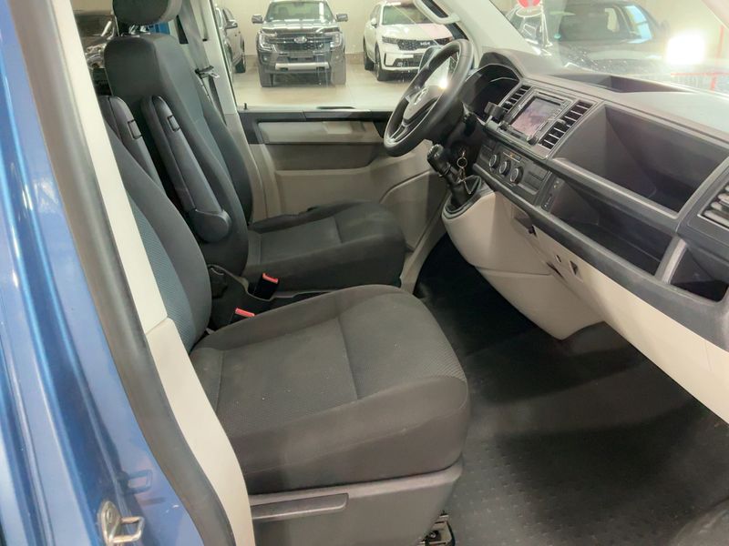 Volkswagen T6 Kombi 2.0 TDI EcoProfi — zdjęcie 11
