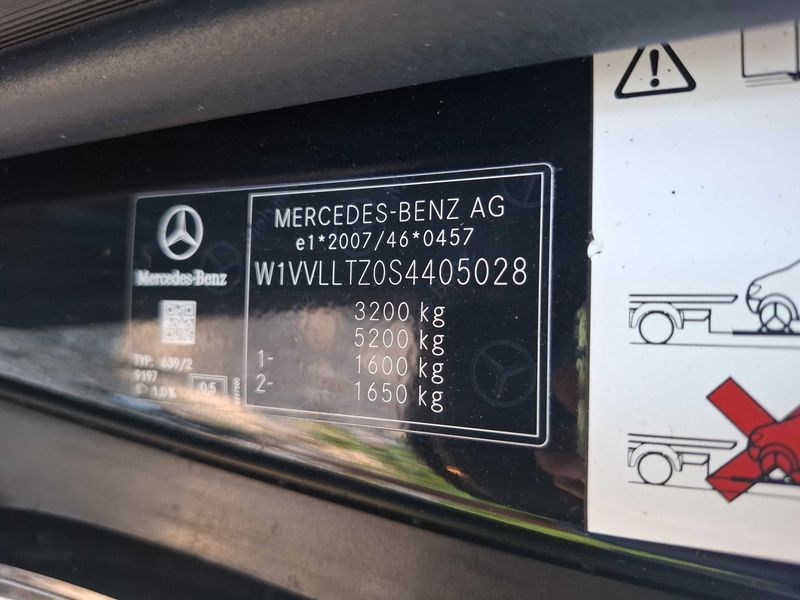Mercedes-Benz V-Klasse V 220 d 4MATIC AVANTGARDE extralang — zdjęcie 16