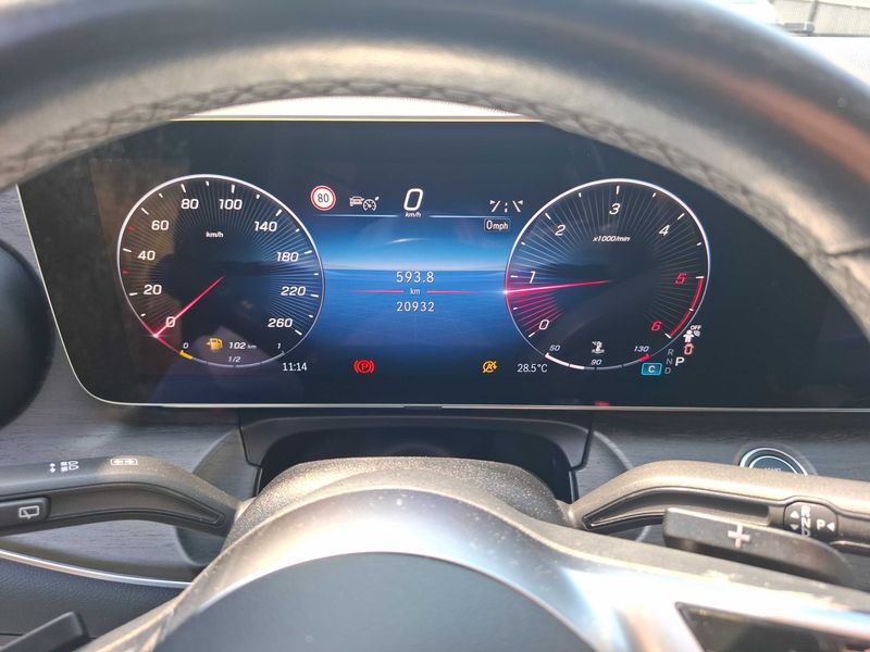 Mercedes-Benz V-Klasse V 220 d 4MATIC AVANTGARDE extralang — zdjęcie 12