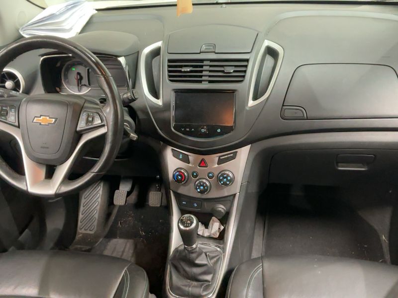 Chevrolet Trax 1.7 Diesel LT — zdjęcie 12