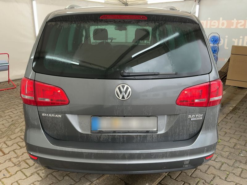 Volkswagen Sharan 2.0 TDI Life BlueMotion Tech — zdjęcie 5