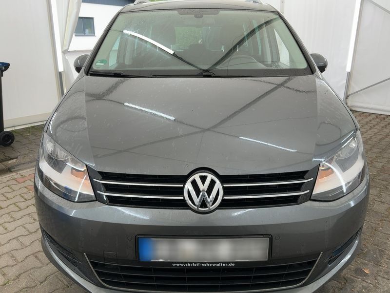 Volkswagen Sharan 2.0 TDI Life BlueMotion Tech — zdjęcie 9