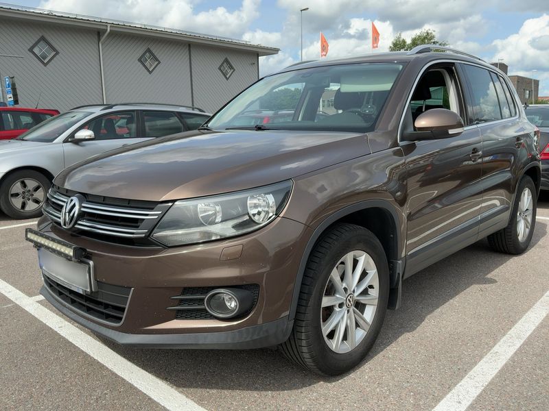 Volkswagen Tiguan 1.4 TSI Sport & Style 4Motion — zdjęcie 1