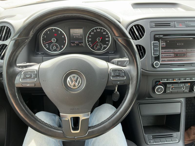 Volkswagen Tiguan 1.4 TSI Sport & Style 4Motion — zdjęcie 12
