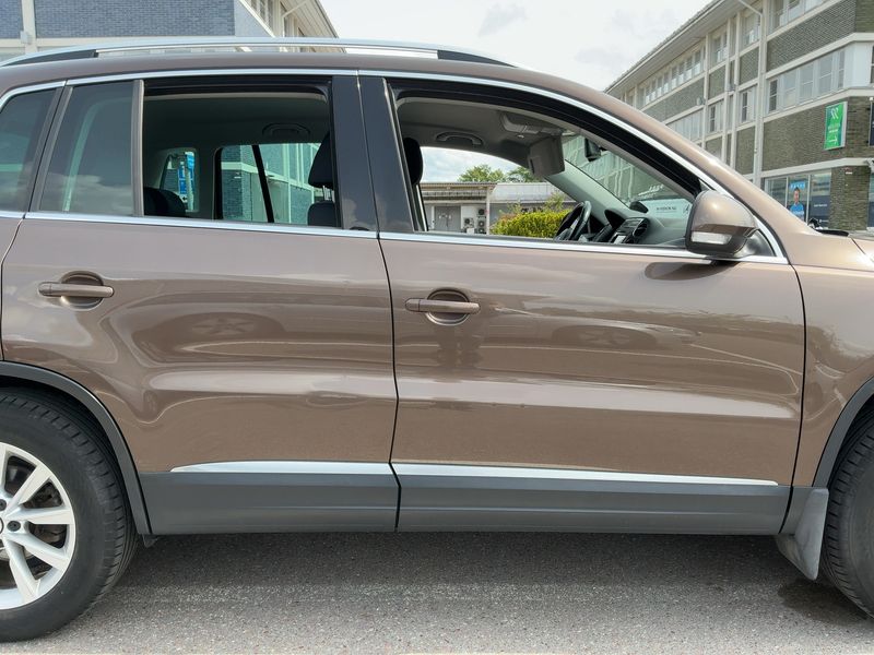 Volkswagen Tiguan 1.4 TSI Sport & Style 4Motion — zdjęcie 7