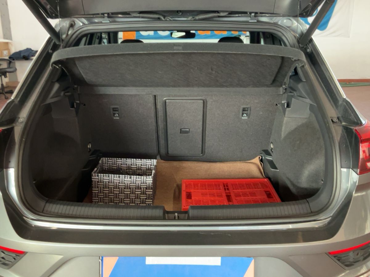 Volkswagen T-Roc 2019 — photo 17