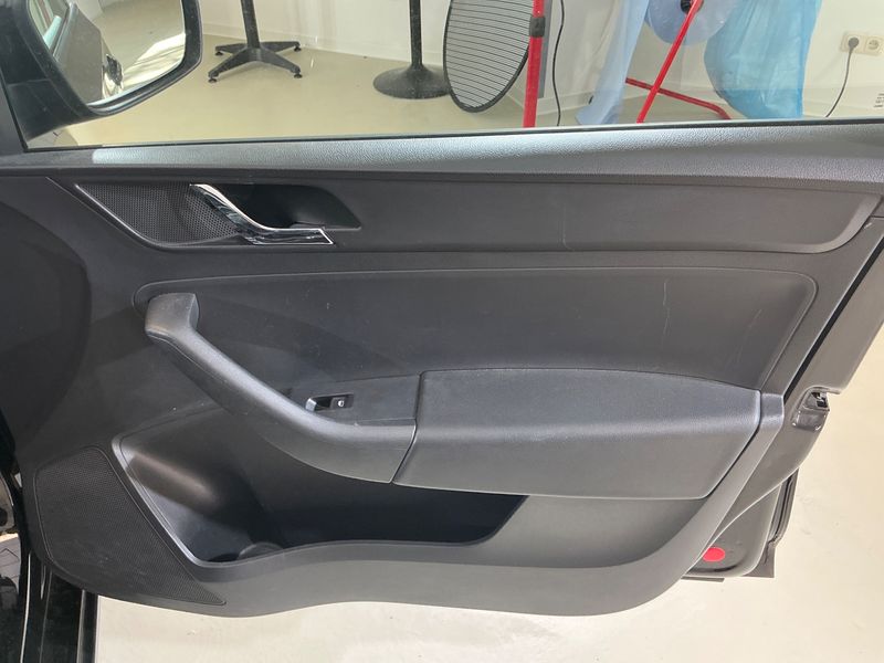 Skoda Rapid Spaceback 1.4 TSI Drive 2014 – снимка 29