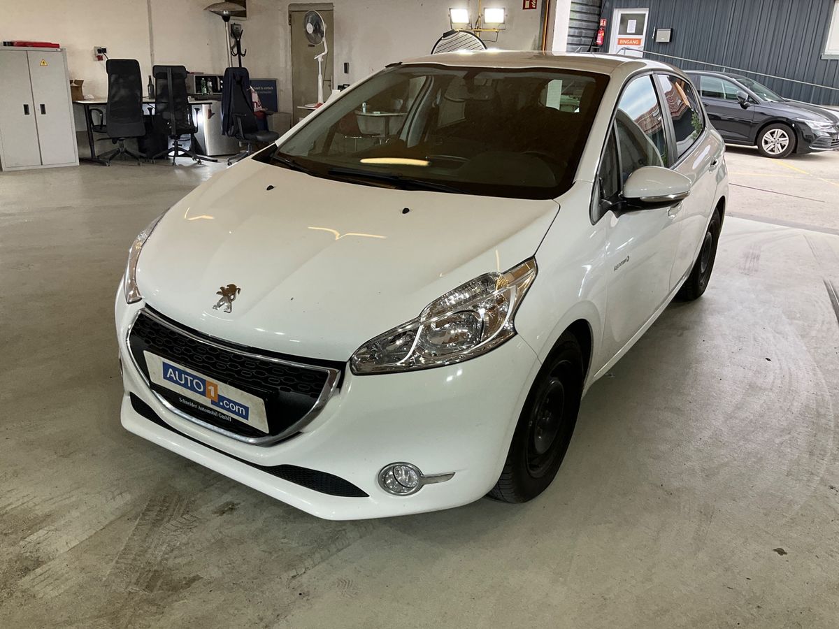 Peugeot 208 2014