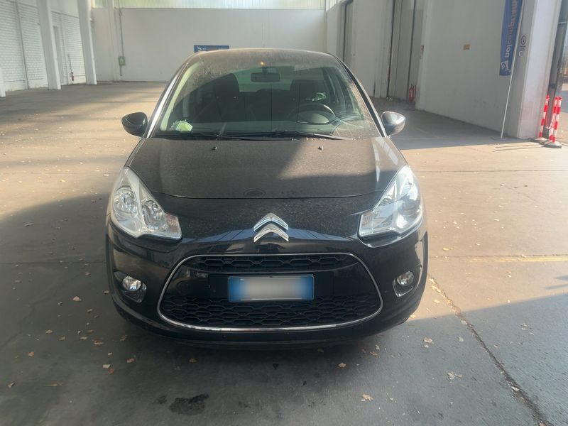 Citroen C3 1.4 Exclusive — zdjęcie 9
