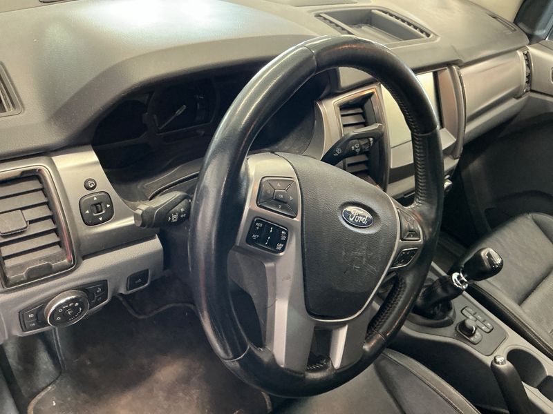 Ford Ranger 3.2 TDCi Doppelkabine Limited 4x4 2017 – снимка 29