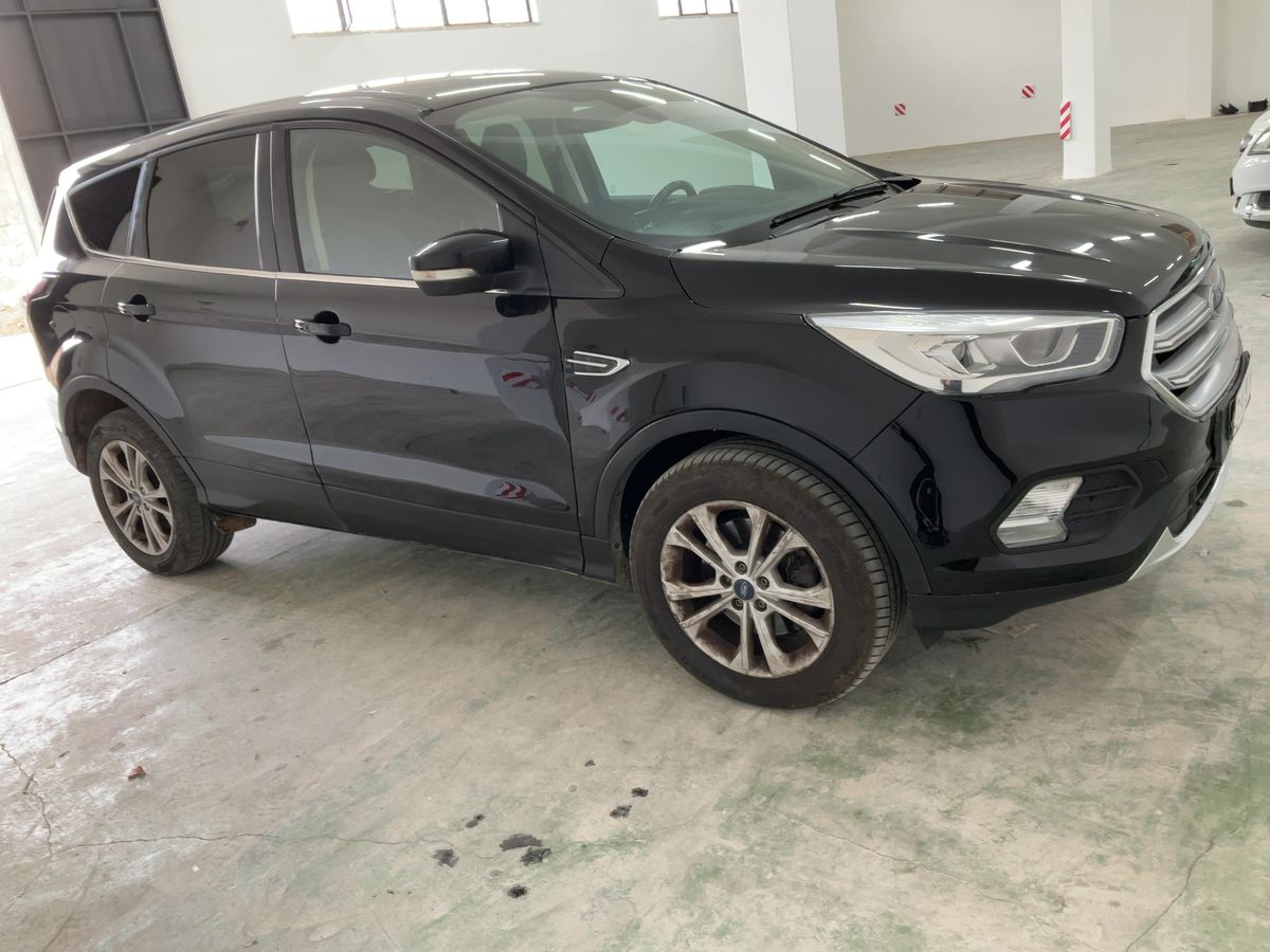 Ford Kuga 1.5 TDCi Executive - Immagine 6