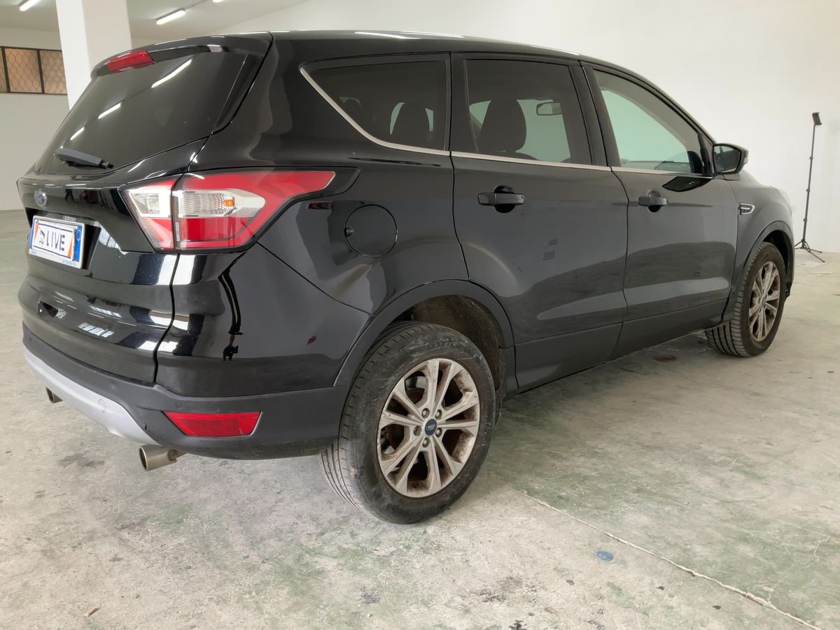 Ford Kuga 1.5 TDCi Executive - Immagine 5