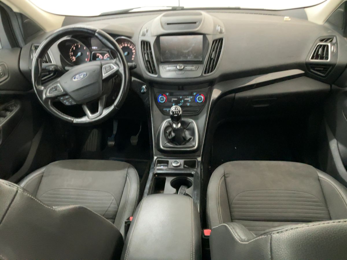 Ford Kuga 1.5 TDCi Executive - Immagine 10