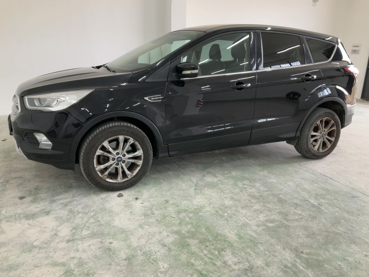 Ford Kuga 1.5 TDCi Executive - Immagine 2