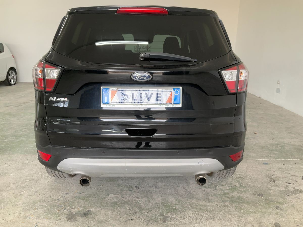Ford Kuga 1.5 TDCi Executive - Immagine 4