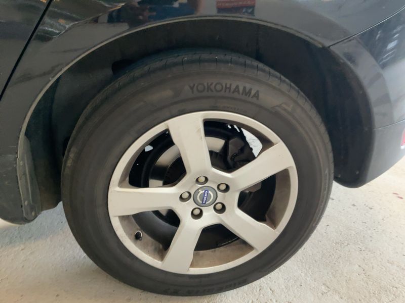 Volvo XC60 2.4 D5 R-Design AWD 2011 – снимка 5