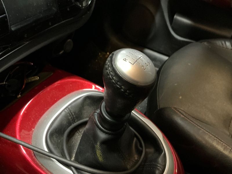 Nissan Juke 1.5 Turbodiesel Acenta 2011 – снимка 28