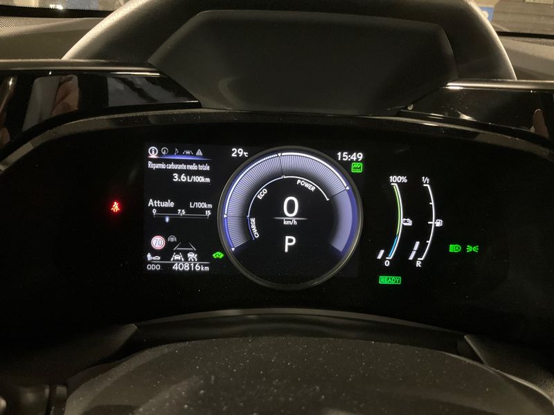 Lexus NX-Serie NX 450h+ E-Four Premium — zdjęcie 13