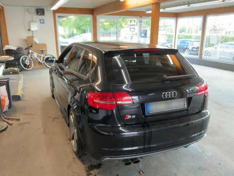 Audi S3 Sportback 2.0 TFSI quattro — zdjęcie 3