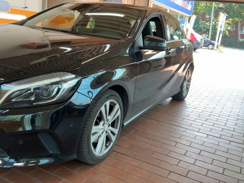 Mercedes-Benz A-Klasse A 200 CDI Urban 2017 – снимка 2