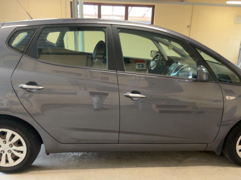 Hyundai ix20 1.4 Classic — zdjęcie 7