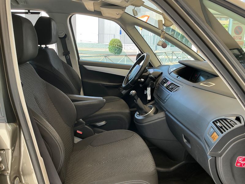 Citroen C4 Grand Picasso 1.6 HDi VTN@V — zdjęcie 3