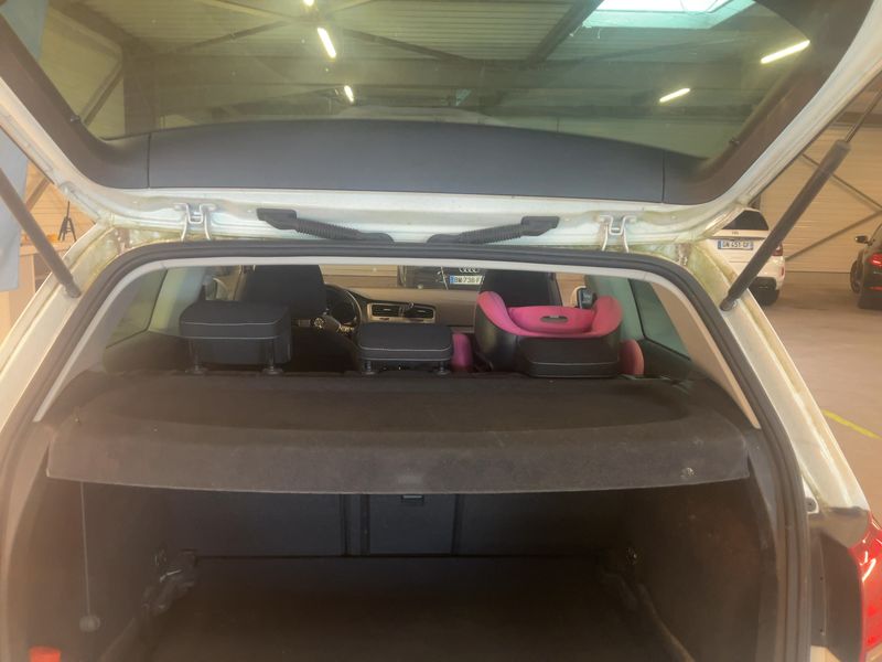 Volkswagen Golf VII 1.6 TDI Lounge BlueMotion Tech 2015 – снимка 15