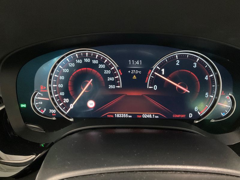 BMW 5er 530d Sport Line — zdjęcie 13