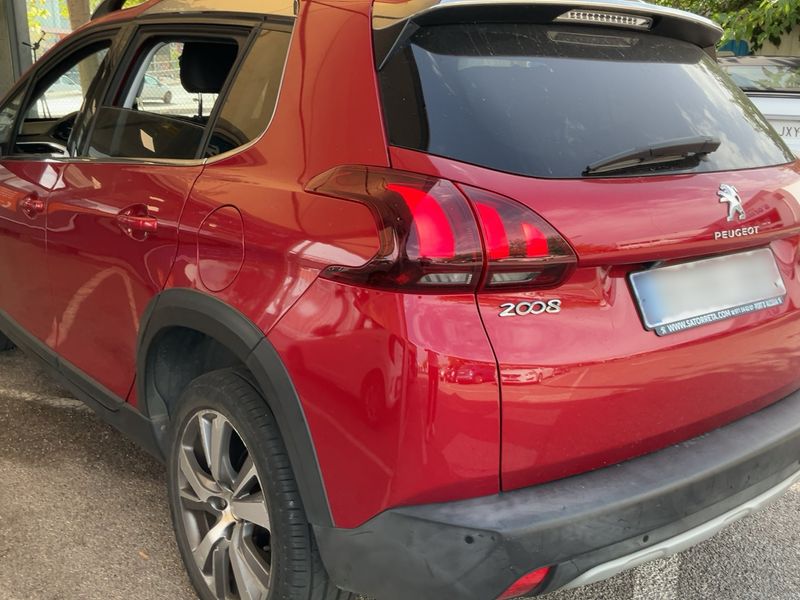 Peugeot 2008 1.6 Blue-HDi Allure 2017 – снимка 6