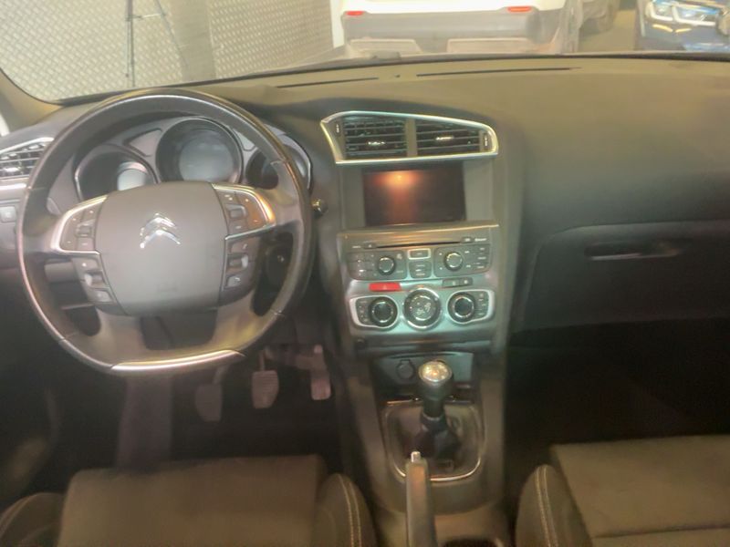 Citroen C4 1.6 HDi Confort 2012 – снимка 17