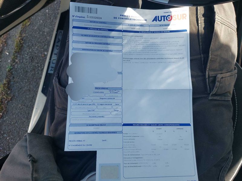 Renault Captur 1.5 dCi Energy Intens — zdjęcie 23