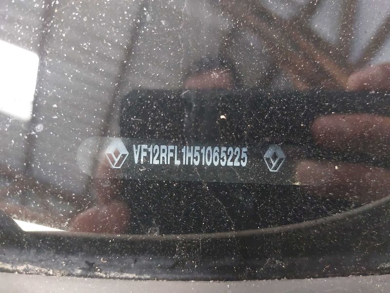 Renault Captur 1.5 dCi Energy Intens — zdjęcie 16