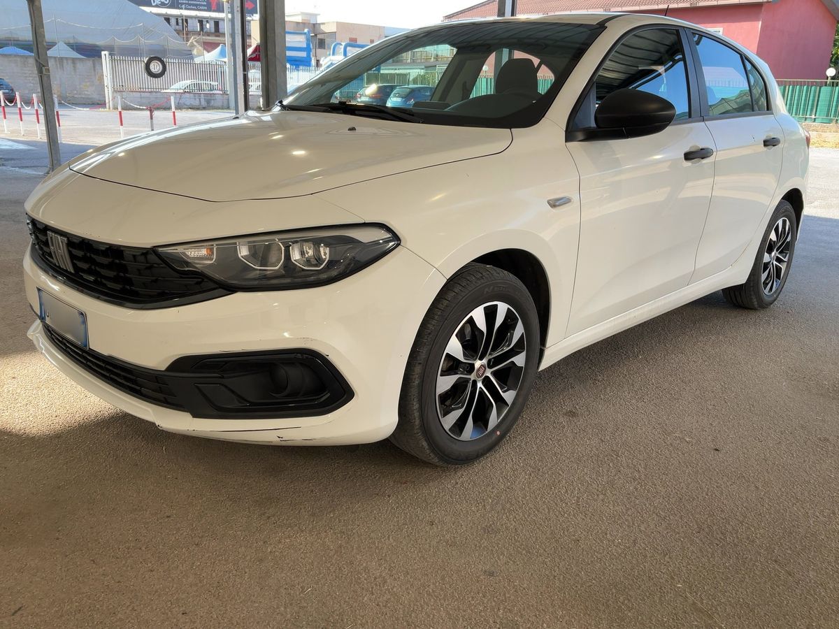 Fiat Tipo 2021 — photo 1