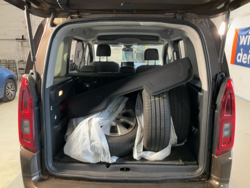 Opel Combo Life 1.2 Turbo Edition — zdjęcie 10