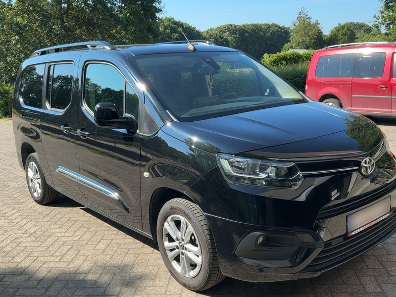 Toyota ProAce City Verso 1.2 Turbo L1 Design — zdjęcie 8