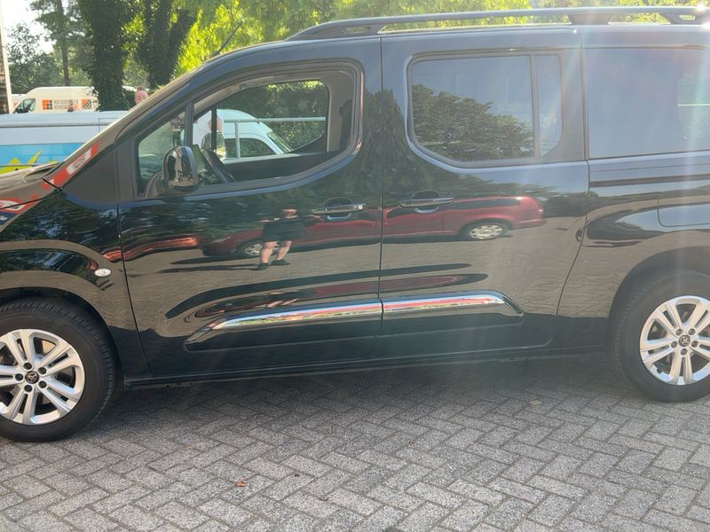 Toyota ProAce City Verso 1.2 Turbo L1 Design — zdjęcie 4