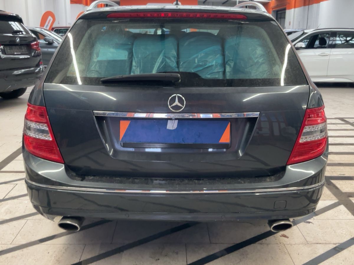 Mercedes-Benz C-Klasse 2007 — photo 8