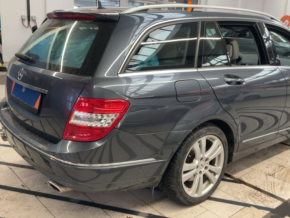Mercedes-Benz C-Klasse 2007 — photo 9