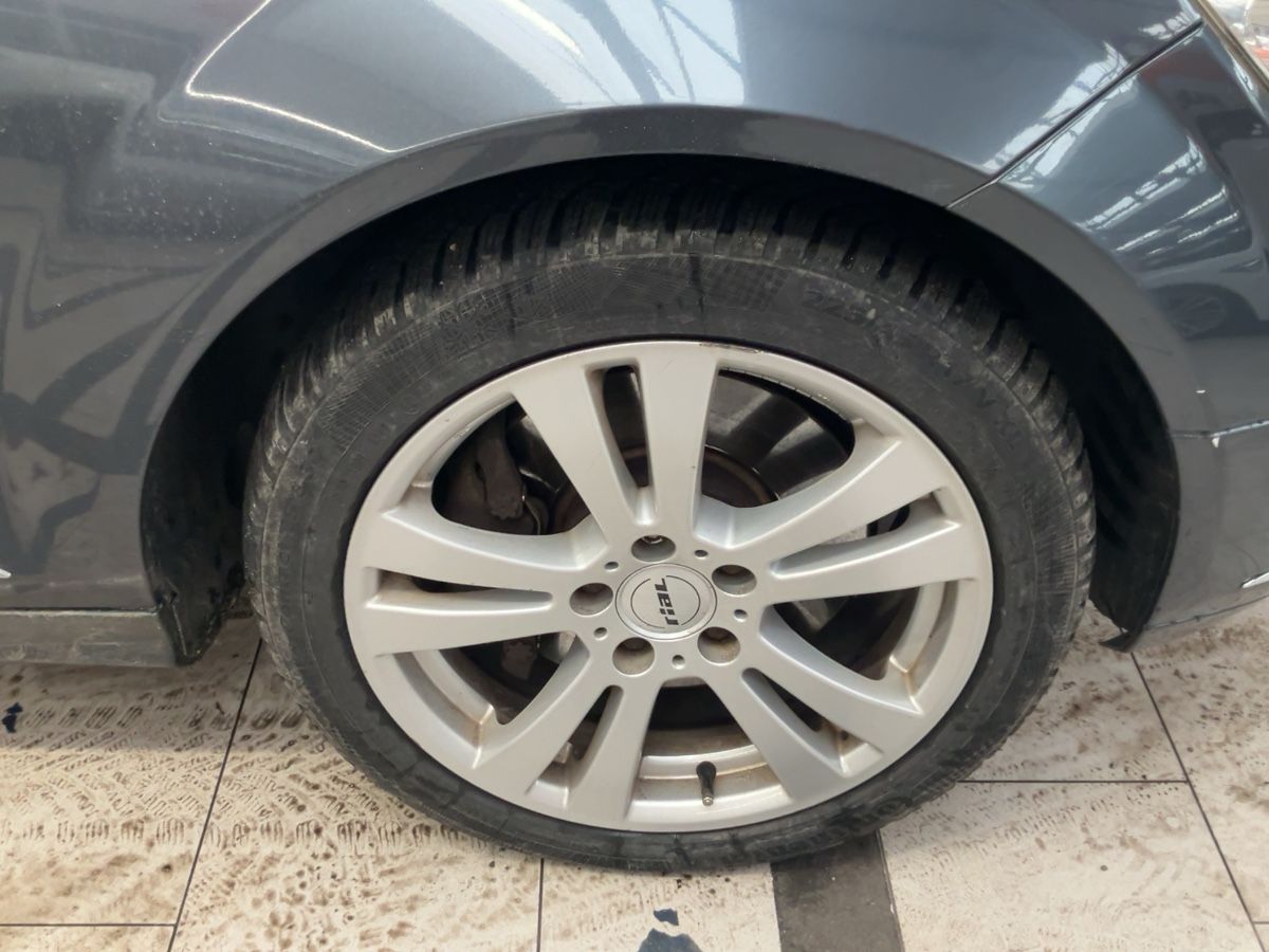 Mercedes-Benz C-Klasse 2007 — photo 12
