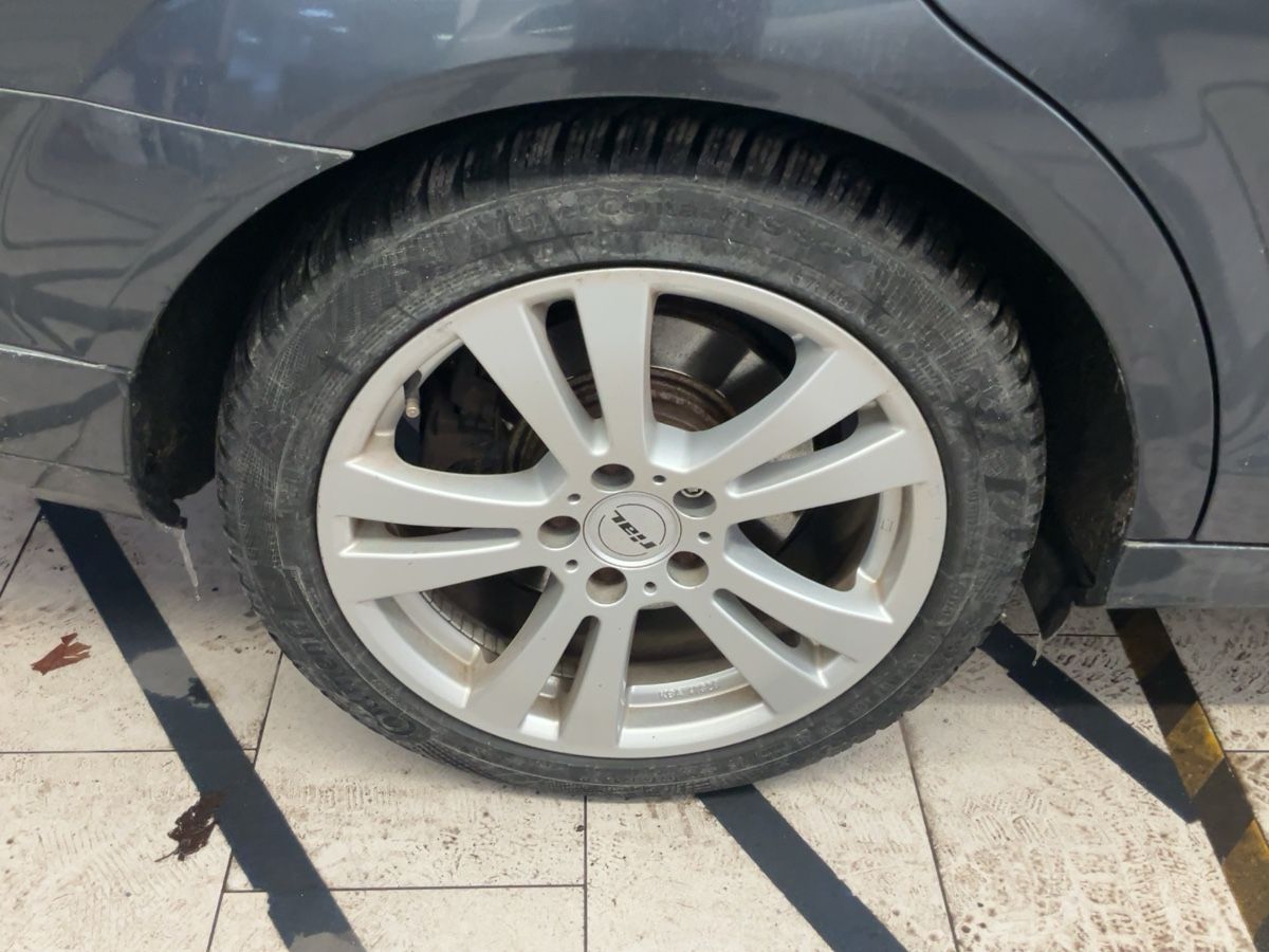 Mercedes-Benz C-Klasse 2007 — photo 10