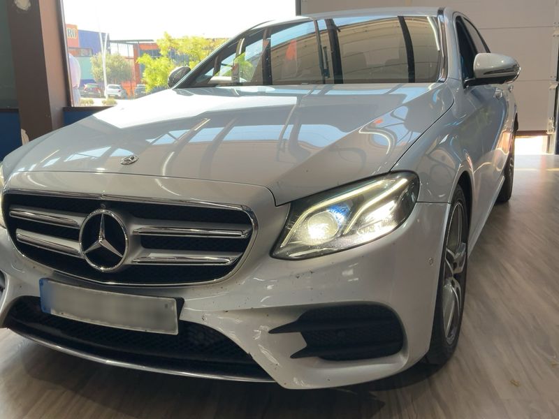 Mercedes-Benz E-Klasse E 220 d AMG Line 2018 – снимка 2