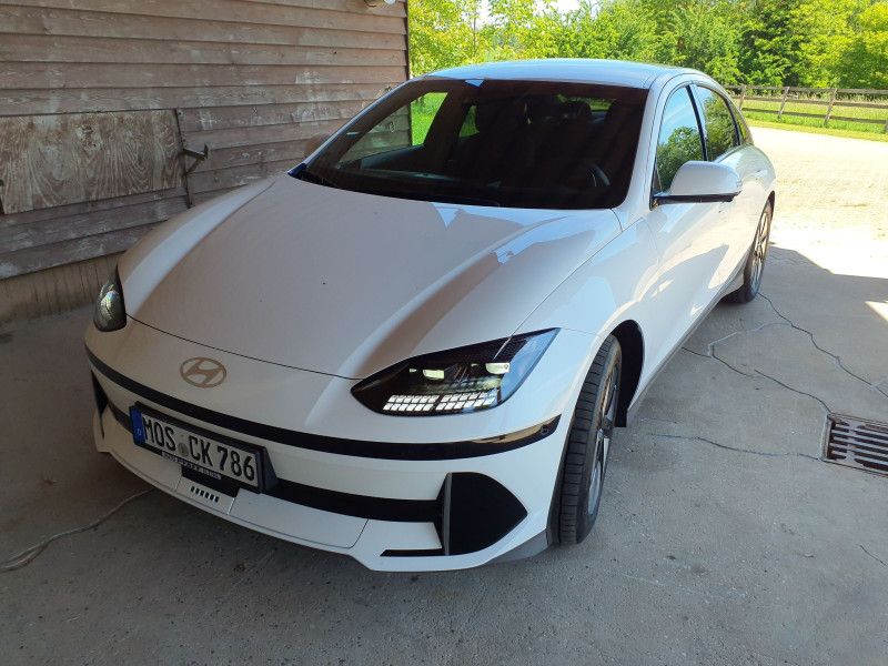 Hyundai IONIQ 6 electric drive 239 kW Uniq 4WD