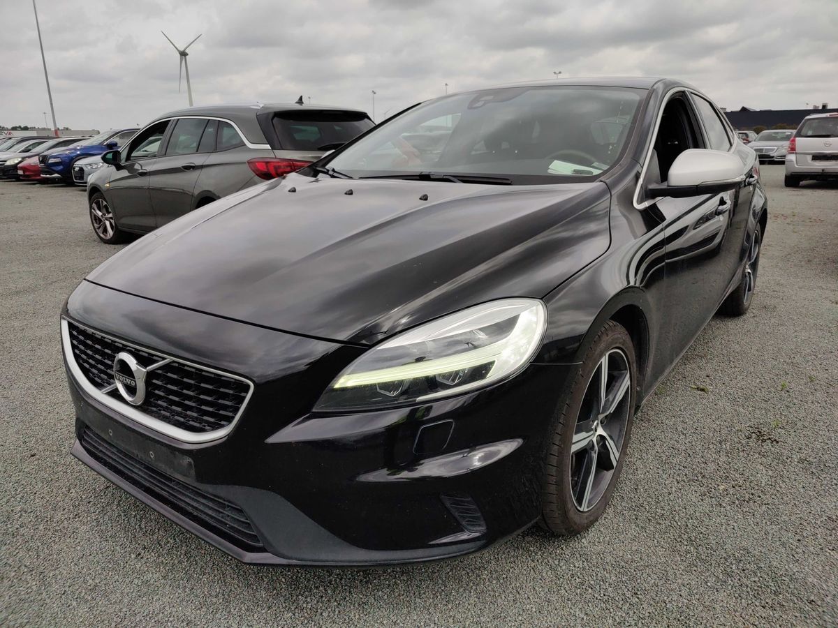 Volvo V40 2018