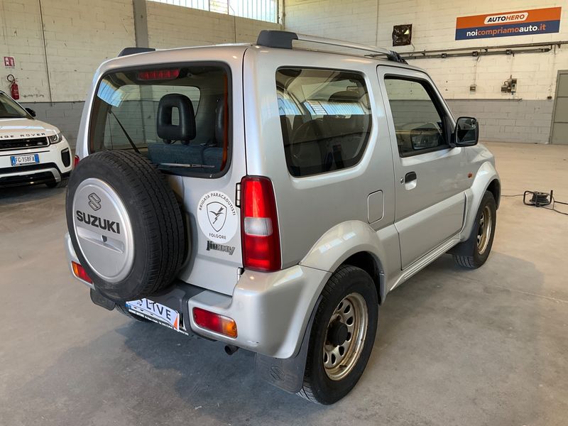 Suzuki Jimny 1.3 Classic — zdjęcie 2
