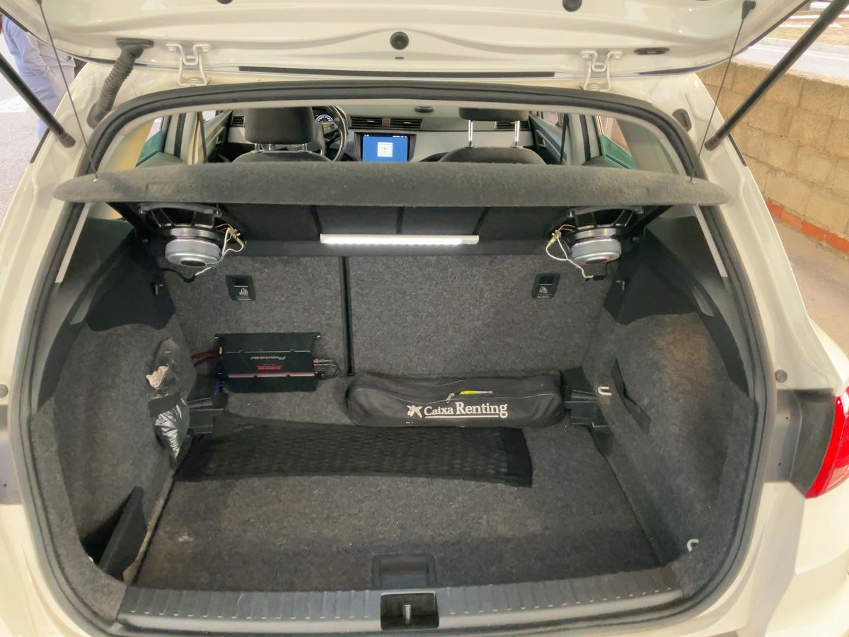 Seat Arona 2019 — photo 16