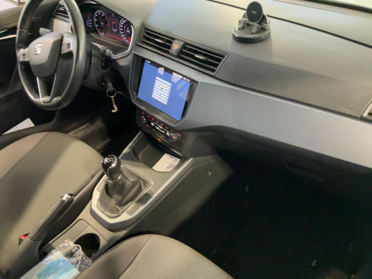 Seat Arona 2019 — photo 17