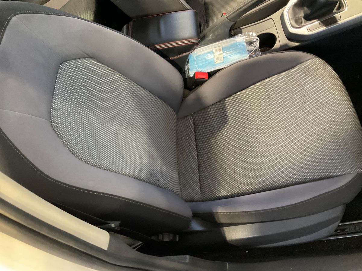Seat Arona 2019 — photo 41
