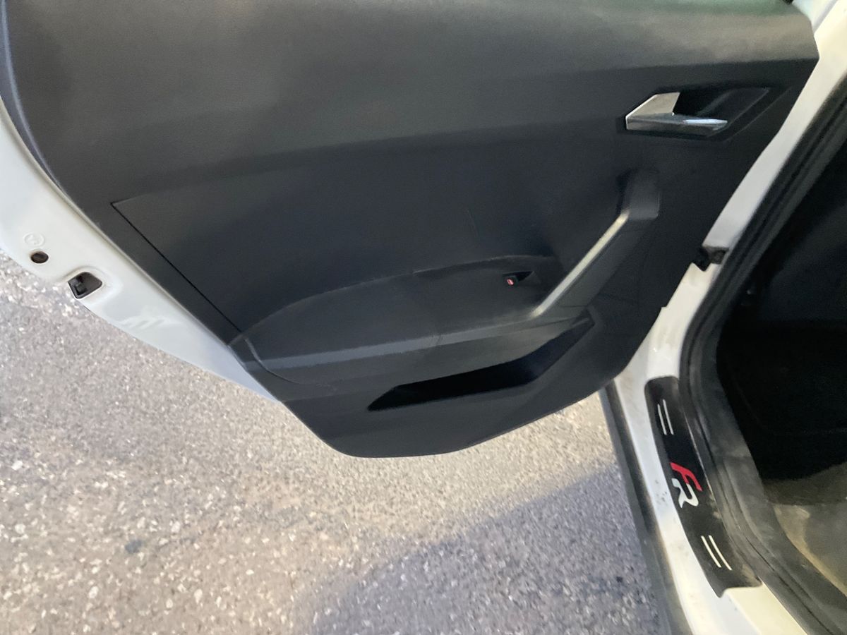 Seat Arona 2019 — photo 42