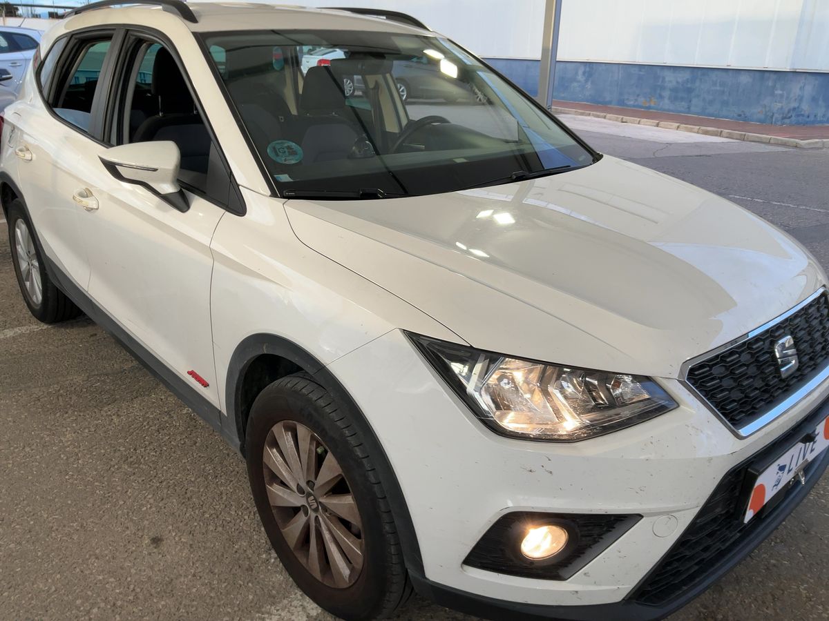 Seat Arona 2019 — photo 13